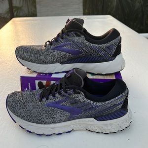 Brooks Gray/Purple Adrenaline 19 Women’s 9